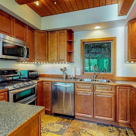 Woodland Hideaway In The Hills Lake Stevens Exterior foto